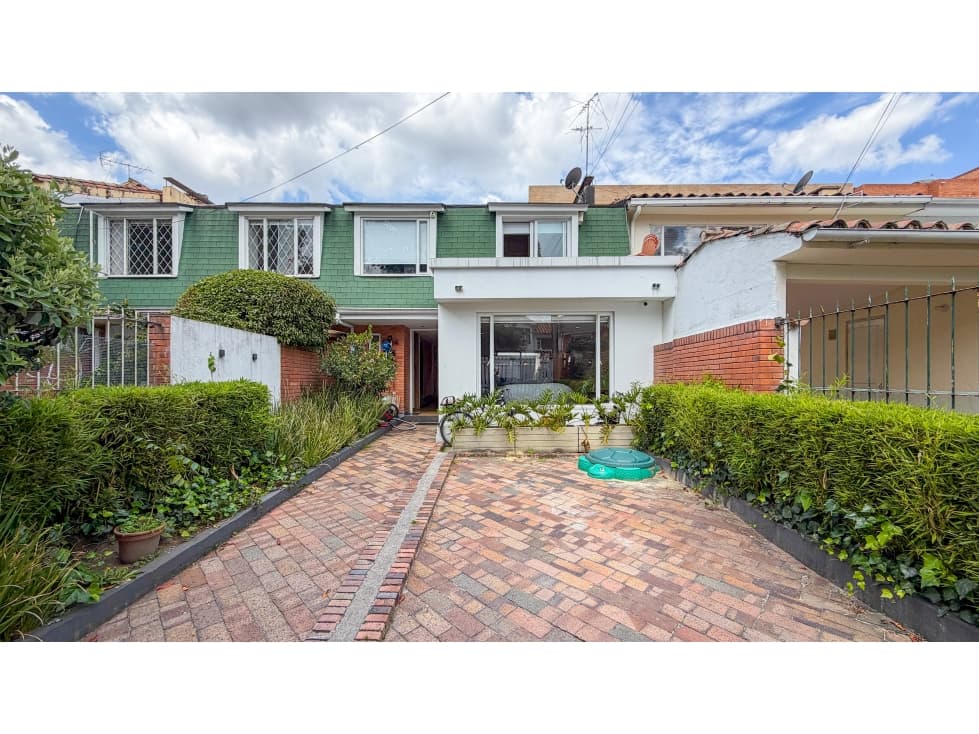 SE VENDE/ARRIENDA CASA EN SANTA PAULA — foto 1