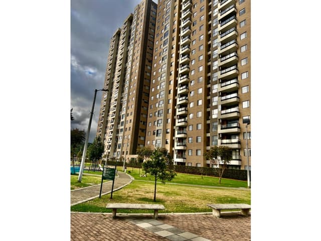 SE VENDE APARTAMENTO EN SAN JOSE DE BAVARIA