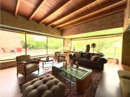 SE VENDE CASA EN APOSENTOS DE SOPO