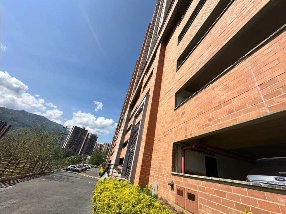 SE VENDE APARTAMENTO EN BELLO — foto 3