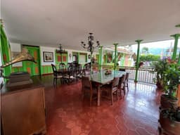 SE VENDE ECOHOTEL 14.000M2 EN COMBIA