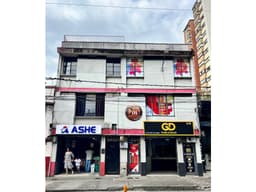 SE VENDE EDIFICIO CON LOCALES Y VIVIENDAS EN EL CENTRO DE PEREIRA