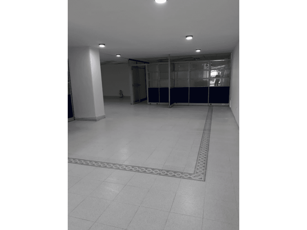 Vendo Local en la Av. Circunvalar — foto 1