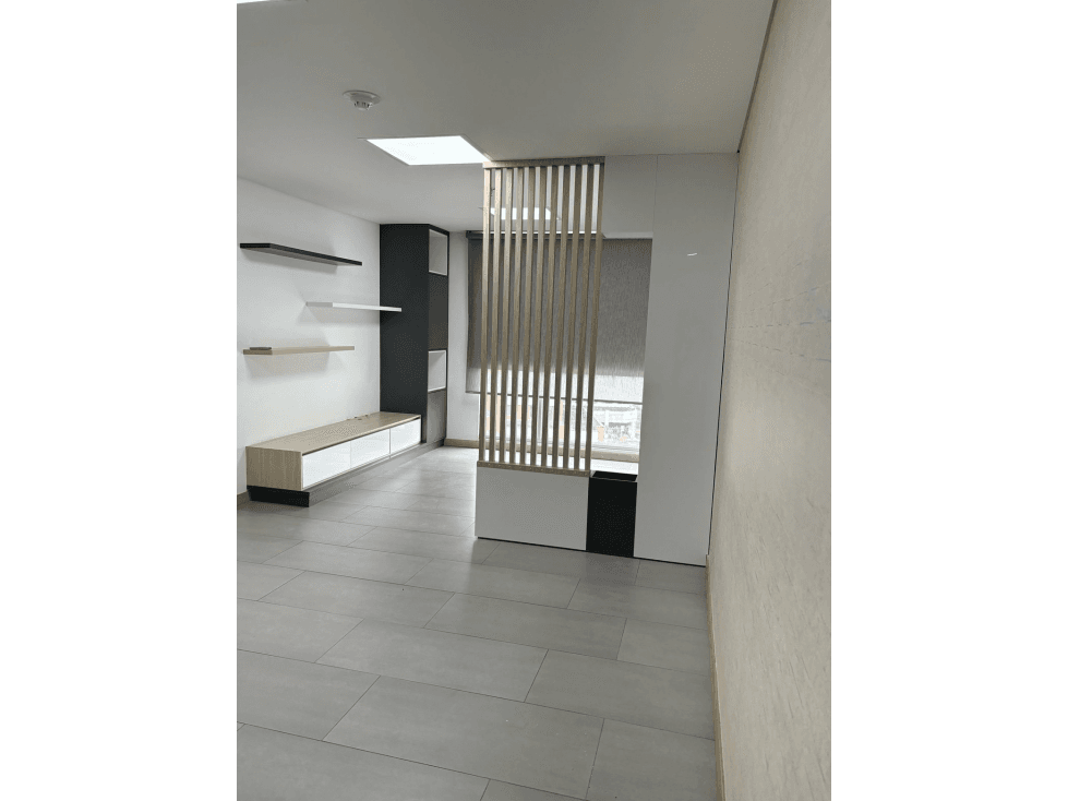 VENTA OFICINA EN LOS ALPES — foto 4