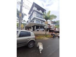 VENDO HERMOSA CASA DE CUATRO NIVELES EN EL PARQUE INDUSTRIAL