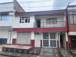 SE VENDE CASA CON 2 PISOS INDEPENDIENTES EN GUADALUPE DOSQUEBRADAS