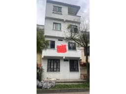 SE VENDE CASA EN PERLA DEL SUR CON VIVIENDAS INDEPENDIENTES
