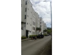 SE VENDE APARTAMENTO EN CONJUNTO ABIERTO EN DOSQUEBRADAS