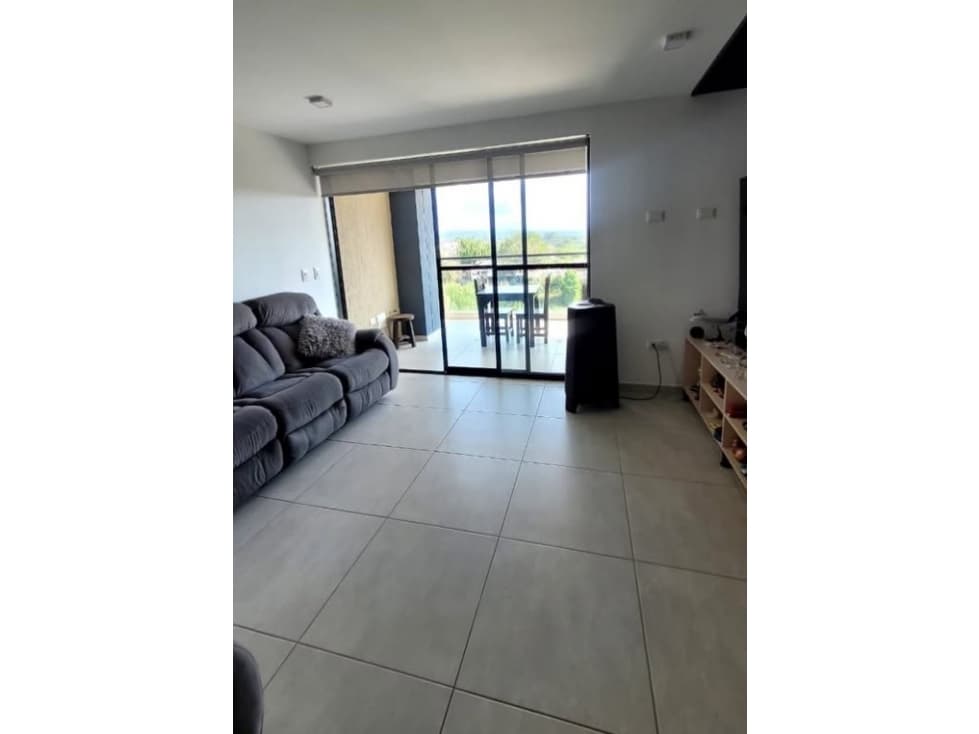 SE VENDE APARTAMENTO EN CERRITOS — foto 2