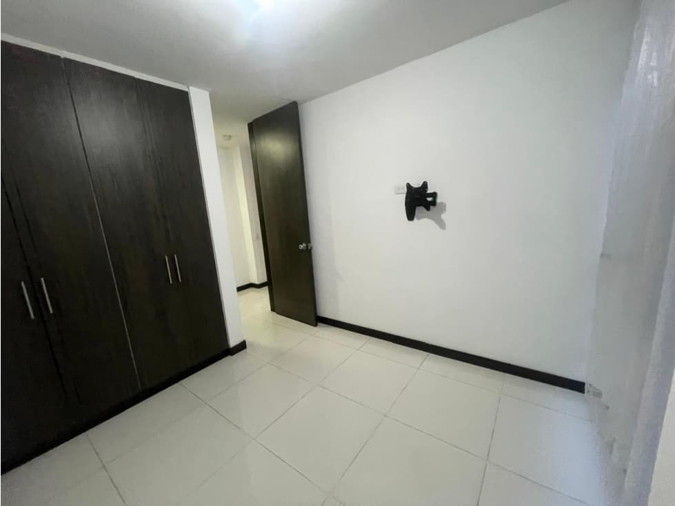 SE VENDE APARTAMENTO EN CERRITOS — foto 6