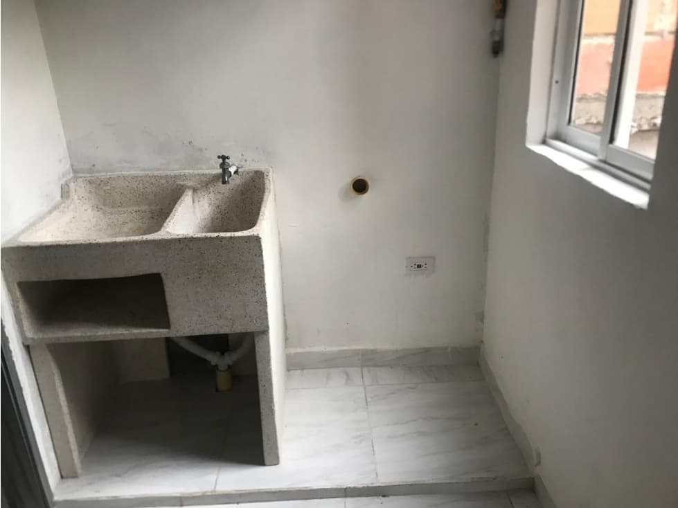 SE VENDE CASA DE 3 PISOS INDEPENDIENTES EN SAMARIA — foto 4