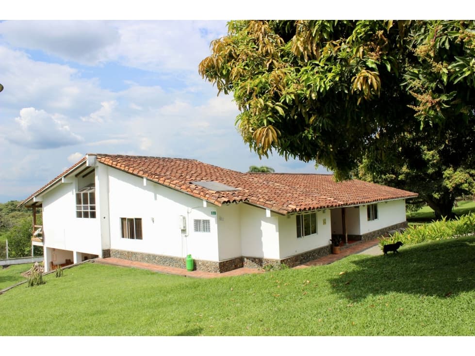 ¡SE ARRIENDA FINCA EN CERRITOS! — foto 1