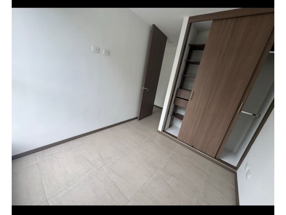 SE VENDE HERMOSO APARTAMENTO EN DOSQUEBRADAS — foto 6