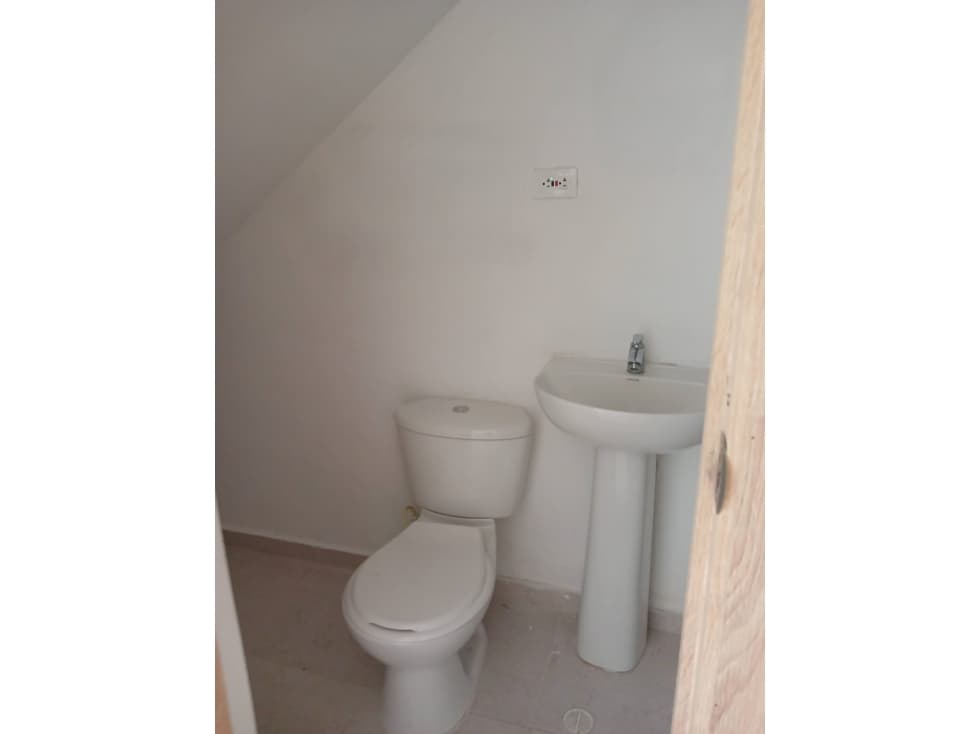 SE VENDE HERMOSA CASA DUPLEX — foto 6