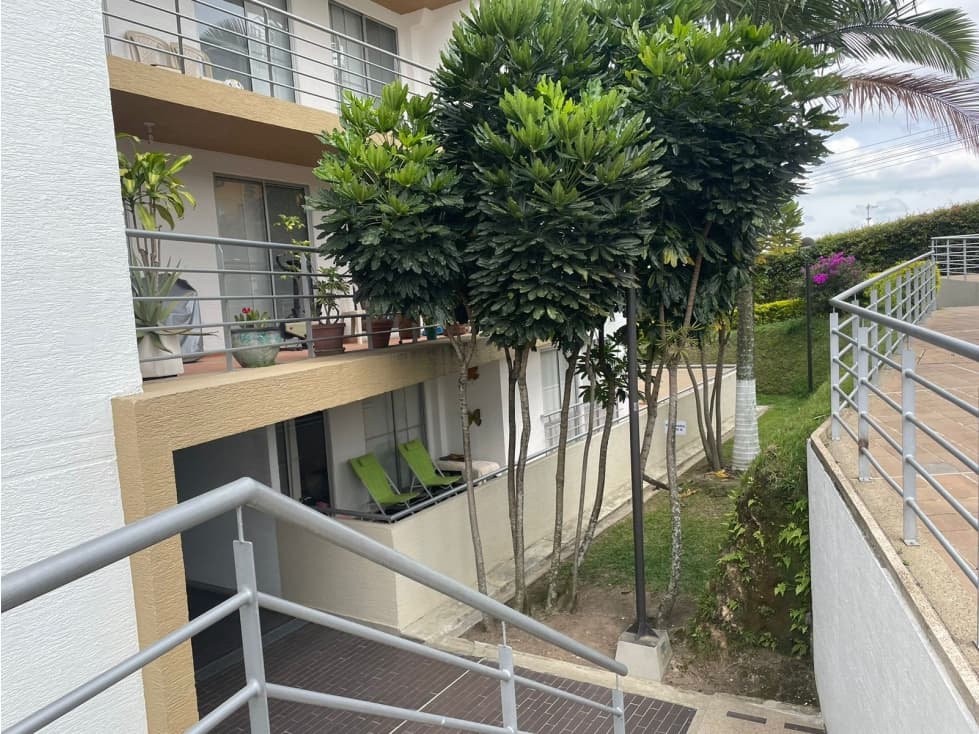 Vendo hermoso apartamento sector expofuturo — foto 2