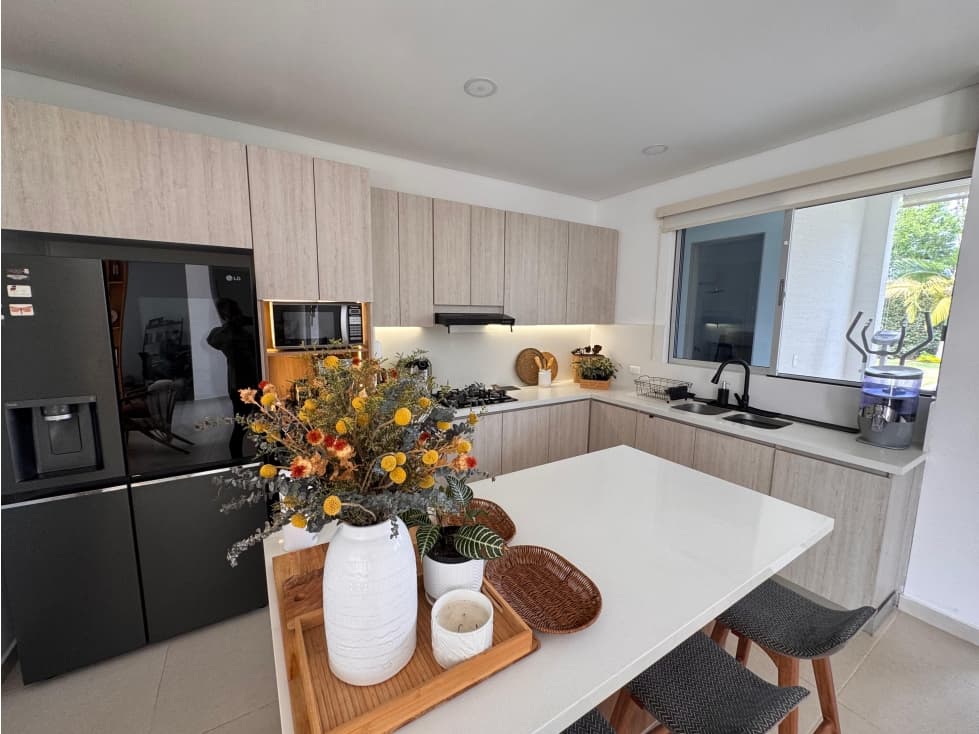 SE VENDE ESPECTACULAR CASA EN LA TEBAIDA — foto 6
