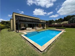 SE VENDE CASA UBICADA EN LA TEBAIDA QUINDÍO
