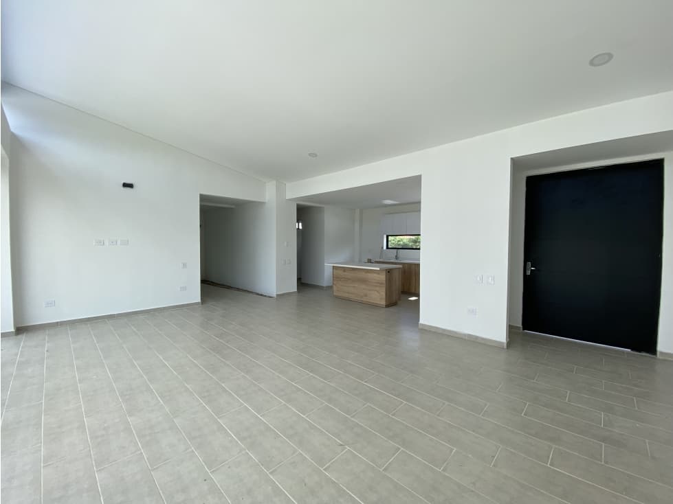 SE VENDE CASA SECTOR LA TEBAIDA — foto 2