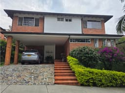 Casa en venta lote independiente y energía solar, Envigado, Benedictin