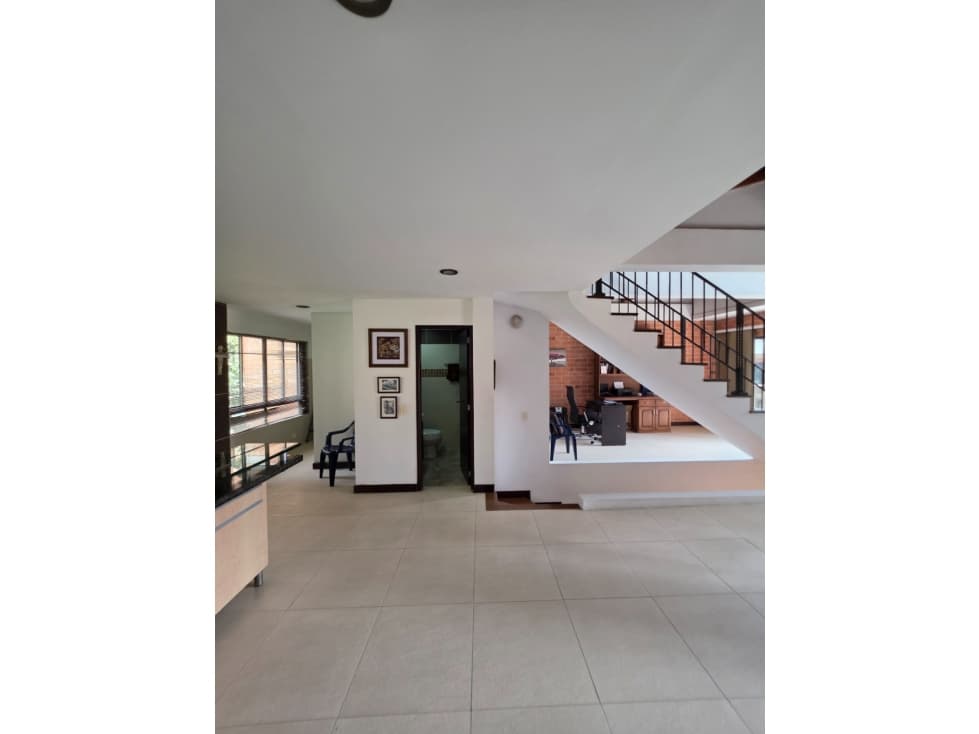 SE VENDE CASA EN SABANETA — foto 3
