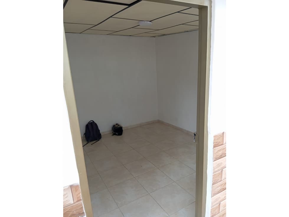 VENTA CASA CON RENTA CHINCHINA — foto 4