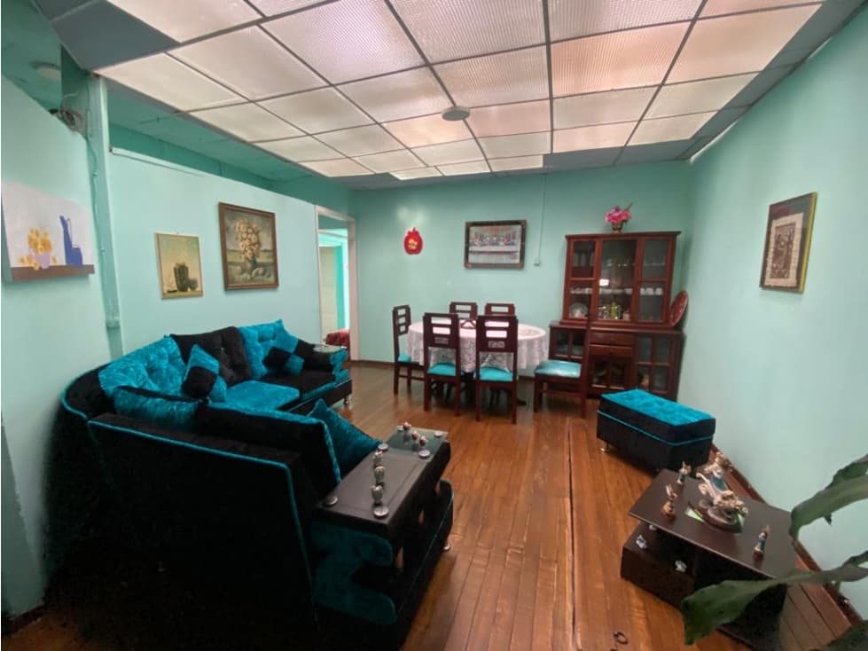 VENTA CASA CON RENTA EN EL CENTRO — foto 1