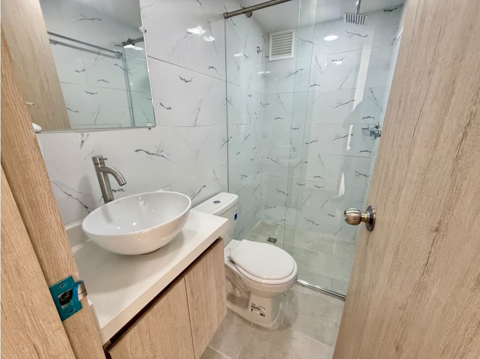 ARRIENDA APARTAMENTO PARA ESTRENAR ALCAZARES — foto 3