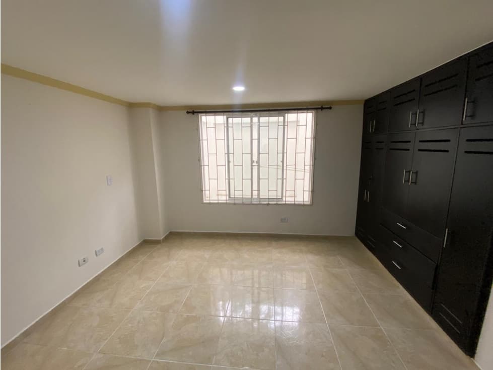 VENDE APARTAMENTO CHIPRE — foto 5