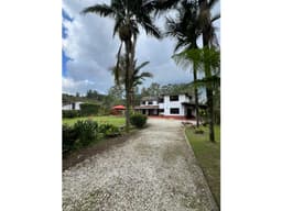 Finca disponible para Renta, en el sector de Cabeceras, en Rionegro.