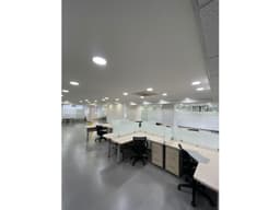 Oficina para Arriendo amoblada en el Poblado, Sector Milla de Oro