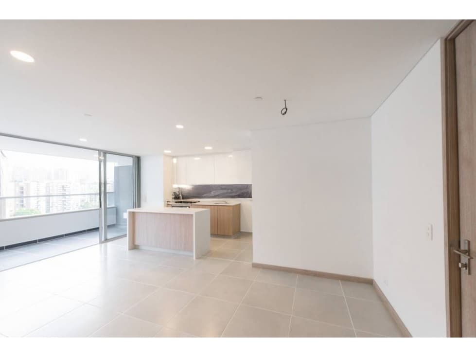 Venta de apartamento en Envigado Loma de Los Mesa — foto 2