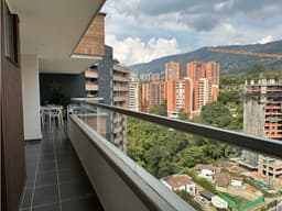 Se Vende Apartamento Sector Envigado Loma Los Mesa