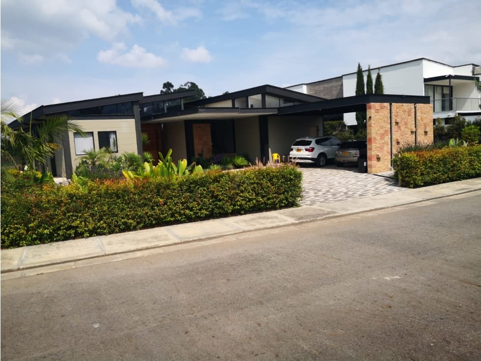 Casa en Renta Amoblada en Llanogrande — foto 2