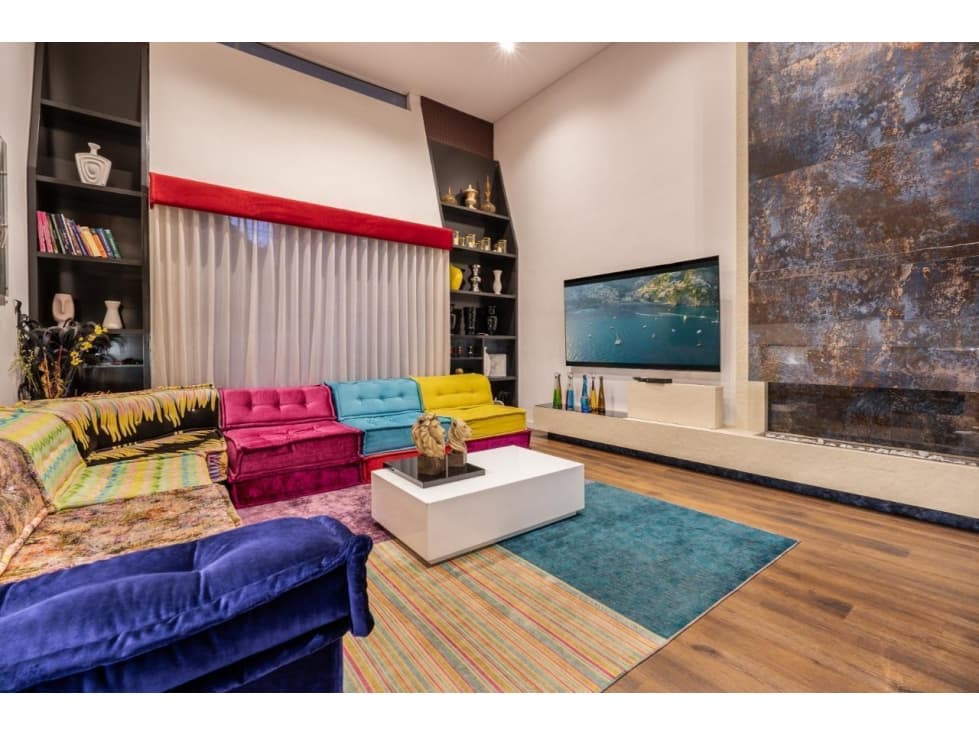 Casa en Arriendo Amoblado en Laureles — foto 4