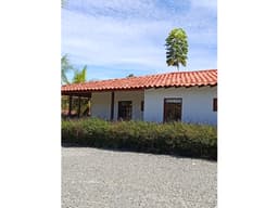 Casa en Arriendo Cabeceras