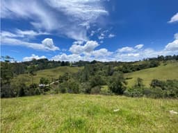Lote para la venta en El Retiro sector Pantanillo