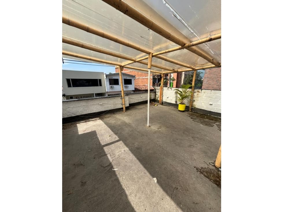 Casa para arriendo en Manila El Poblado — foto 2