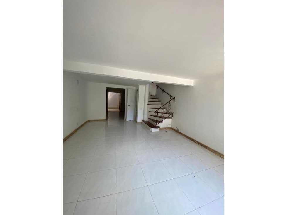 Casa para la venta en Envigado Las Antillas — foto 5