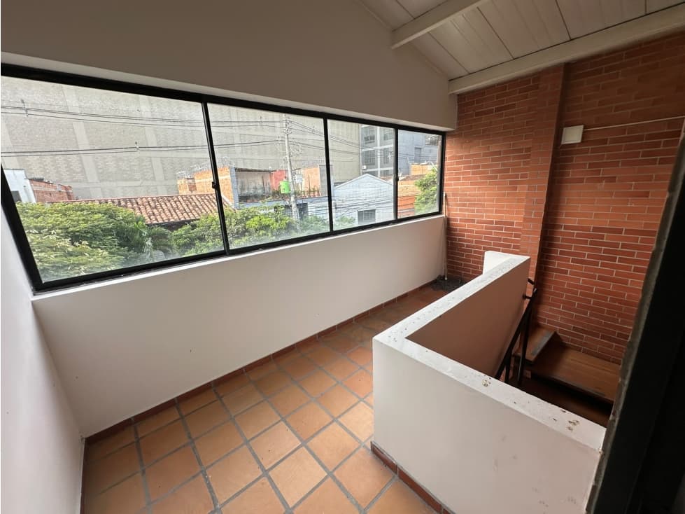 Oficina para arriendo en Manila El Poblado — foto 2