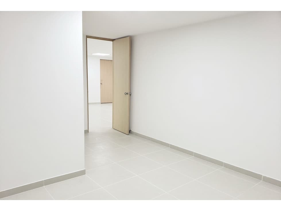 Oficina en venta en Laureles Estadio — foto 1