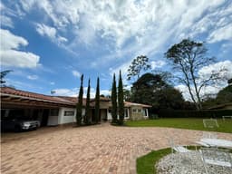 Casa para la venta en Llano Grande Rionegro Antioquia