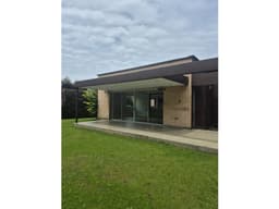 Casa Campestre para arriendo en Envigado Alto de Las Palmas