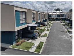 SE VENDE AMPLIA CASA EN CONJUNTO CERRADO CERCA AL AEROPUERTO
