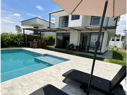 SE VENDE CASA CAMPESTRE CERCA A QUIMBAYA QUINDIO