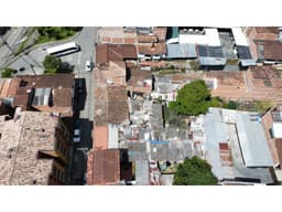 VENDO CASA LOTE en La Ceja Ant - Sector la cruz sobre la carrera 20
