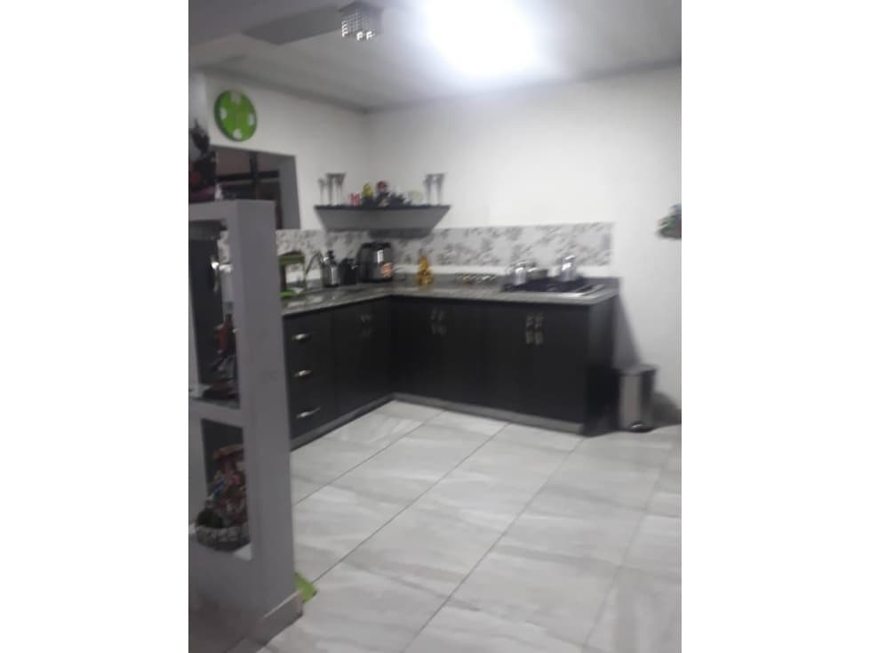 SE VENDE CASA EN ZULDEMAIDA ARMENIA — foto 3