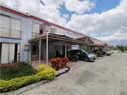 VENDEMOS CASA EN EL NORTE DE ARMENIA CONJUNTO CERRADO