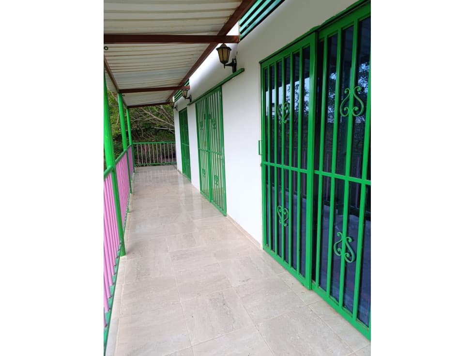 VENDEMOS CABAÑA EN TAGANGA SANTA MARTA — foto 1