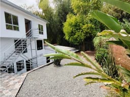 VENDEMOS CASA CON 4 RENTAS SECTOR VILLA CAROLINA ARMENIA
