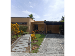 Se Vende Casa En Condominio Campestre En El Caimo - Armenia